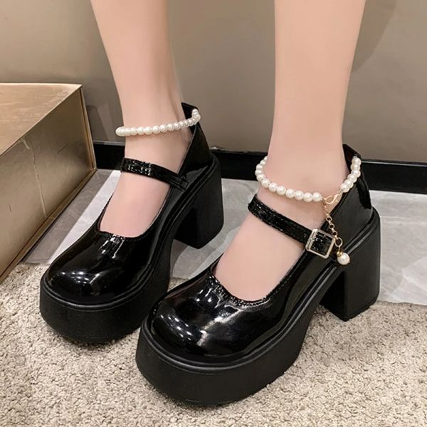 Botas Black Patent Leather Mary Janes Sapatos Mulheres Strap Strap Plataforma grossa Bombas Mulher Moda Super Alto sapatos de banquete