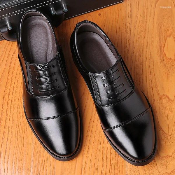 Sapatos de vestido de couro para homens sapato traje de negócios preto apontou toe casamento zapatos para hombres chaussure hommes