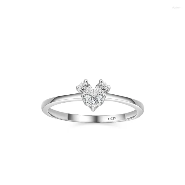 Cluster-Ringe S925 Sterling Silber Liebesring Damen Koreanische Ausgabe Einfacher funkelnder Diamant Herzförmige Lebensmittelpersönlichkeit