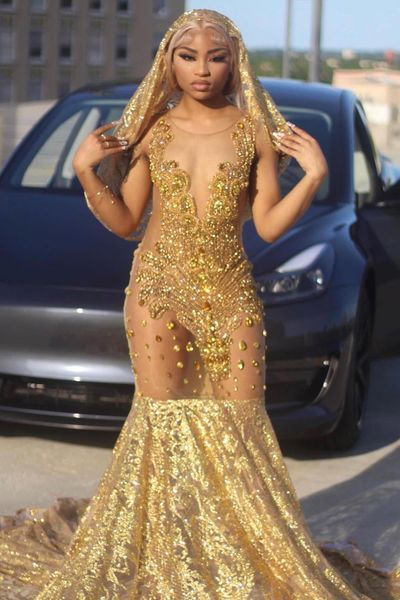 Novas meninas negras sexy vestidos de baile de ouro com contas de brilho cristals sheer pescoço ilusão corpete longo vestidos de festa de noite para adolescentes vestido de gala BC18508