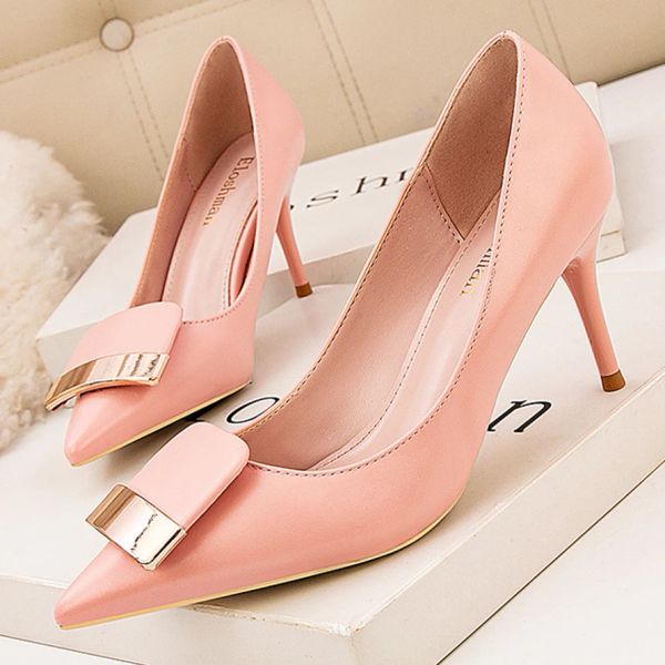 Stivali donne morbide in pelle con punta scarpe da matrimonio in punta autunno donna rosa nera pompa tacchi alti in metallo da donna scarpe da ufficio