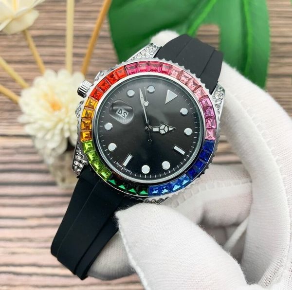 Neue Top-Luxus-Damenuhren, Quarzuhren, mehrere Farben, Gummi-Herrenuhren, Glas-Armbanduhren, Luxusuhr mit Saphirglas-Uhr