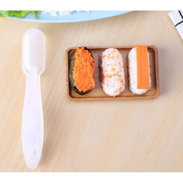 2024 1pcs Giappone Sushi Stampo Rice Sfera 5 Rolls Maker non Stick Press Bento Strumento Laver Rice Pare Pressa stampo Giappone Sushi Stampo Rice Giappone