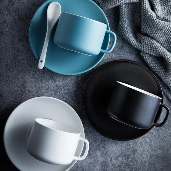 Tazze Set tazza da caffè e piattino opachi Set da tè per la casa, tè pomeridiano, semplice latte in ceramica