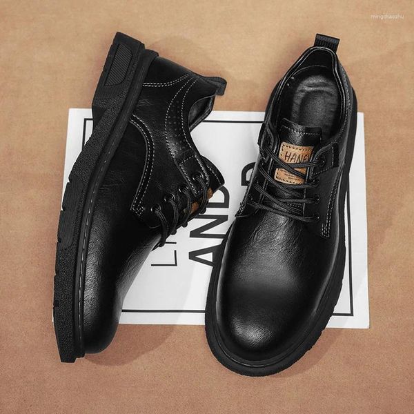 Scarpe casual che vendono scarpe basse da uomo primavera autunno alla moda retrò in pelle Oxford semplice stringata nera