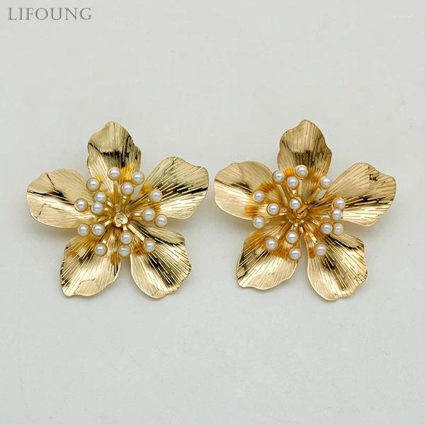 Ohrstecker Metall Blume Imitation Perle Post Für Frauen Modeschmuck Urlaub Zubehör Trendy Blütenblatt Stile Großhandel 2024647