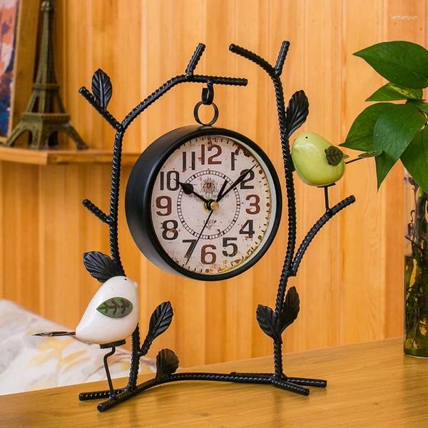 Relógios de mesa criativo simples relógio pássaros ornamentos digital mudo metal estilo europeu orologio tavolo decoração de casa
