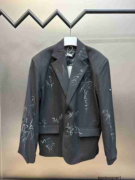 Designer B Family 23ss Cappotto da abito Graffiti Graffiti Abito da completo casual disegnato a mano artificiale puro TV8S