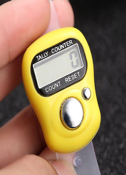 Mini Hand Hold Band Tally Counter Schermo digitale LCD Anello da dito Conteggio elettronico della testa Tasbeeh Tasbih DH88881271133