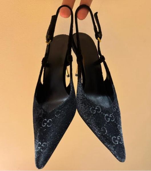 2024 novas sandálias aquazzura moda feminina strass decoração sapatos de festa de salto alto luxo designer marca sapatos malha oco toe envoltório couro slingbacks