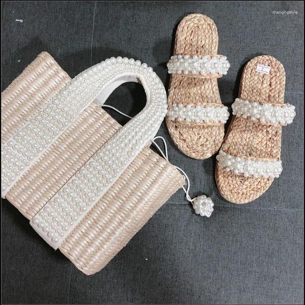 Akşam Çantalar Straw Bag Ins Style Ulusal Renkli Kürk Top Püskül Çanta Plajı Tatil Messenger