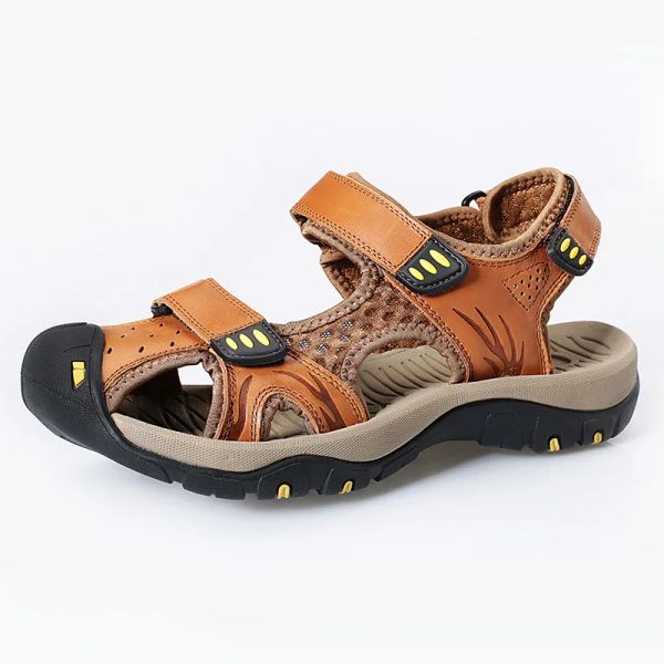 Ботинки высококачественная новая обувь Мужчина Шос Лето Комфортное лето -свободное отдых пляж мужчина кожаные сандалии пляж Soft lo
