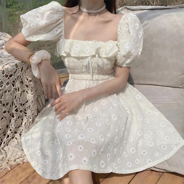 Abiti da festa francesi per le donne maniche a sbuffo bianche abito coreano da fata elegante chiffon di pizzo abiti vintage kawaii estate 2024