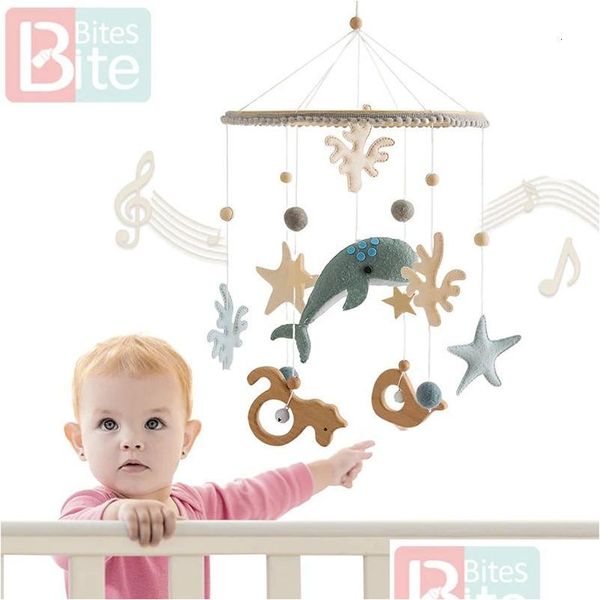 Mobiles Baby Chocalho Brinquedo Móvel 012 Meses De Madeira Nascido Caixa De Música Subaquática Baleia Bell Pendurado Brinquedos Suporte Suporte Infantil Berço 240226 D Dhhle