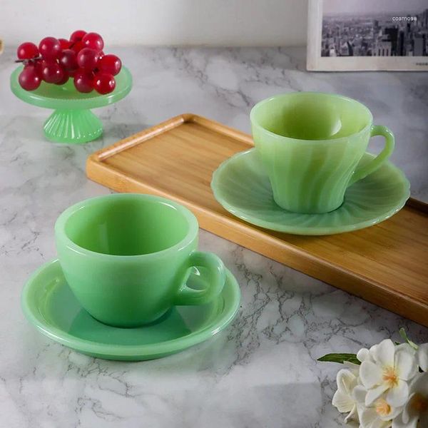 Tassen europäische einfache Jade-Porzellanglas Kaffee Kaffeetasse Haushaltsdamengurt Griff High-End-Tee-Trink-Set