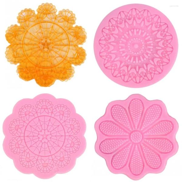 Stampi da forno Rotondi Fiocco di neve Fiore Pizzo Stampo fondente Sugarcraft Pad Torta Cupcake Decorazione Glassa Stampi in silicone Fai da te Goffratura Mat Maker