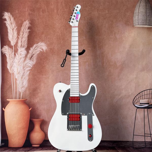 Guitarra elétrica John 5 Arctic White Ghost TL, corpo sólido com detalhes em vermelho, braço personalizado e Kill Switch estilo Arcade para um som único.
