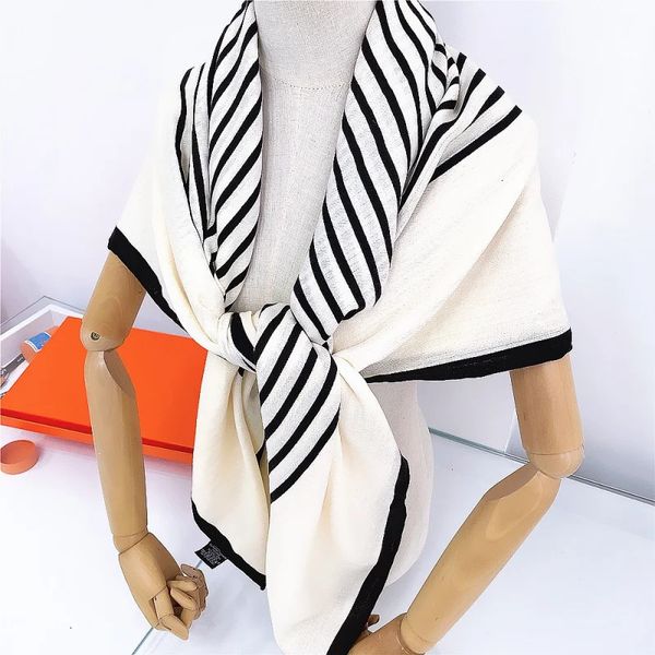 Узор «елочка» из шелковой шерсти, керлинг ручной работы, простой полосатый большой платок 130, шелковый шарф, настольная версия, элегантная осень с принтом 240314