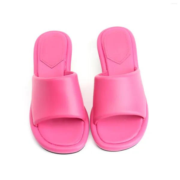 Designer de chinelos designer italiano Black Mid Heel Sandals Sandálias Sheepskin 2024 Luxo de alta qualidade Brand Sapatos femininos Tamanho grande 44