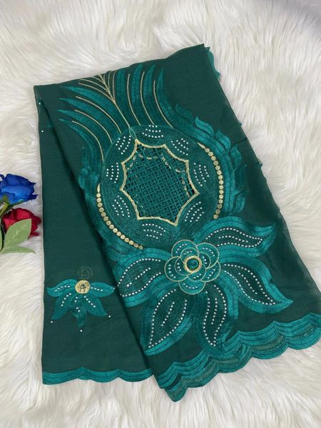 Abbigliamento etnico 2024 Donne Musulmane Sciarpa Donna Africana Tessuti di Alta Qualità Sciarpe Foulard Arabo Cotone Ricamo Hijab Scialli Wrap