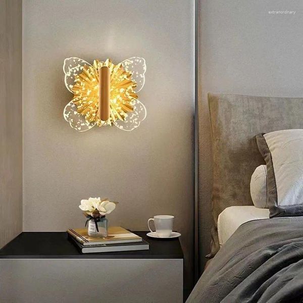 Lampada da parete Nordico moderno leggero cristallo di lusso farfalla soggiorno camera da letto sala da pranzo arte creativa apparecchio di illuminazione decorativa