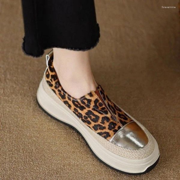 Sapatos casuais 2024 moda crina couro genuíno leopardo dedo do pé redondo tênis de fundo grosso deslizamento em mulheres vulcanizadas