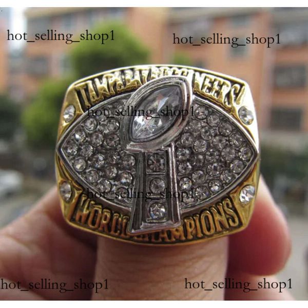 Anello da campionato di campioni di pietre della squadra di football americano del Super Bowl dal 1966 al 2021, souvenir da uomo, regalo per i fan, i gioielli possono mescolare l'anello del campione del progettista della squadra 733