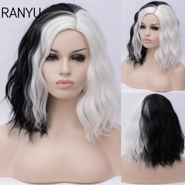 Perücken Ranyu kurze lockige Welle Synthetische Rolle spielen natürliche hitzebeständige Haare mit Bang Girl Yinyang Farbe Schwarz -Weiß Double Pat