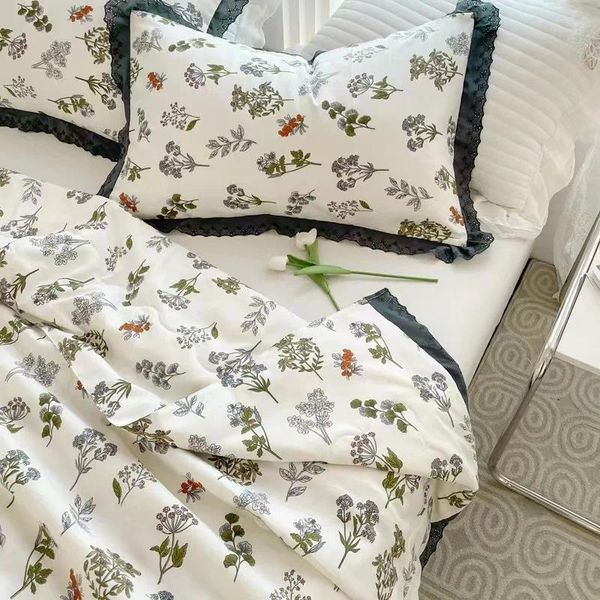 Conjuntos de cama Romance Lace Algodão Linho Verão Colcha Classe A Tecido Ar Condicionado Fino Consolador Colcha com Fronha