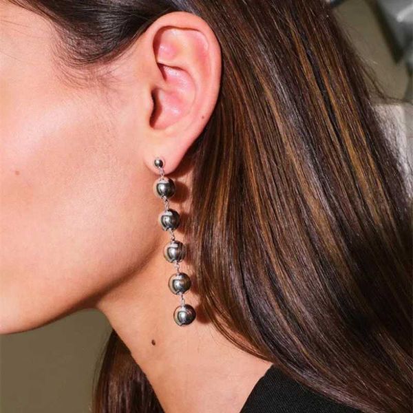 Stud Mode hausgemachte Lie Studio Sterling allmähliche unregelmäßige runde Kugel Perlen Ohrringe minimale Persönlichkeit INS Schmuck Geschenke Q240402