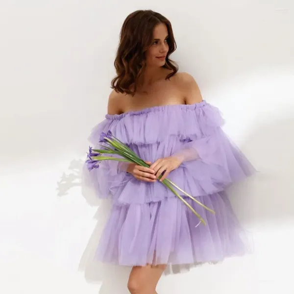 Lässige Kleider Lavendel, trägerlos, abgestuft, Tüll, kurz, schulterfrei, Puffärmel, Mini-Maxi-Kleid für Brautjungfern