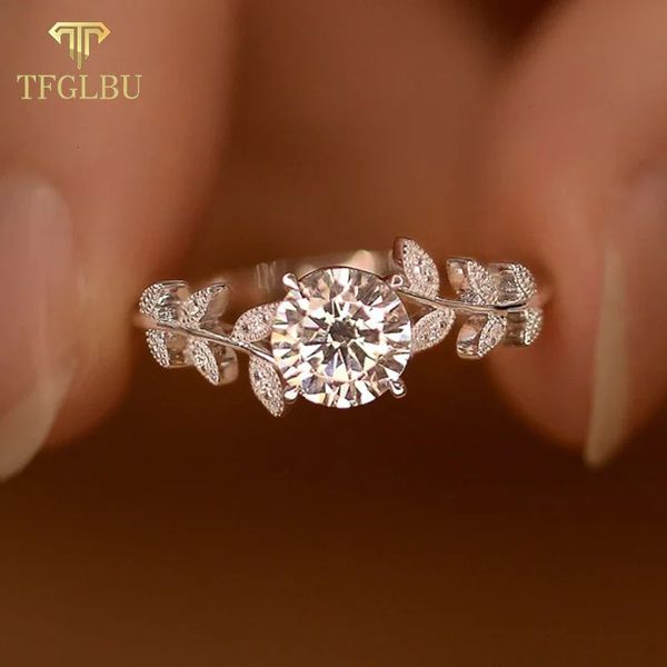 TFGLBU 1CT S925 Anello in argento sterling per le donne Solitario Foglia Fascia di diamanti Regalo di compleanno Elegante gioielli all'ingrosso 240402