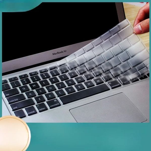 2024 Laptops Tampa do teclado Apple MacBook Air 13 11 Pro 13/16/15/17/12 Retina Protetor de silicone Skin EU A2179 A2337 A2338 M1Silicone Protector Skin for MacBook Air