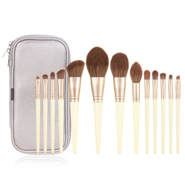 Pincéis pincéis de maquiagem Conjunto de pincel suave e sem costura Versátil e multifuncional popular entre os influenciadores Ultimate Makeup Brush