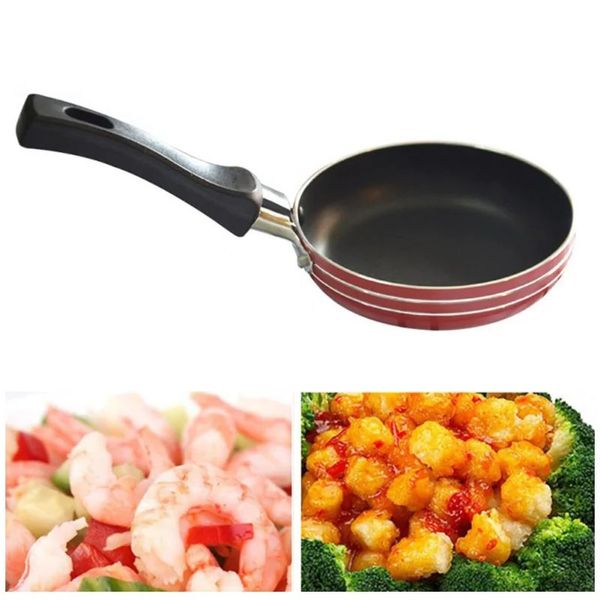 Yeni 2024 Sopa Olmayan 12cm Mini Kızartma Pan Yumurta Biftek Master Gözleme Make Pan Pot Pot Antiskid Bakalit Sap Mutfak Araçları Mini için