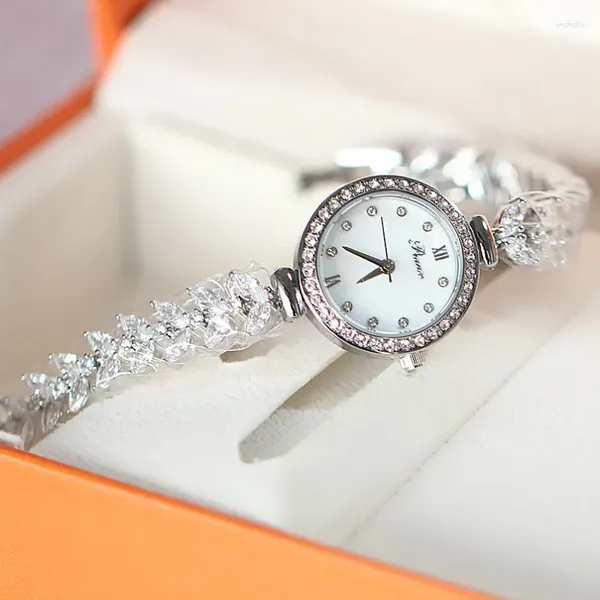 Bilek saatleri lüks moda deniz kızı kemik kuvars elmas bayanlar kadınlar için izle basit su geçirmez saat bilezik zincirleri reloj