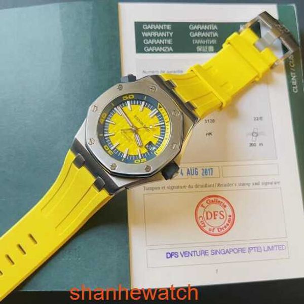 Famoso orologio da polso AP Royal Oak Offshore 15710ST Giallo limone 42 mm Orologio da uomo in acciaio di precisione Meccanico automatico Colore giallo blu abbinato