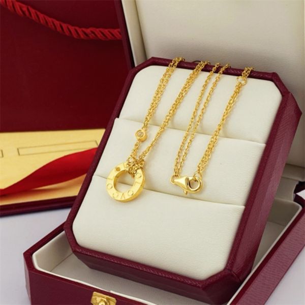 Collana designer Love Pendants Double Chain Gold Women Women Fahion Jewelry Festival Festival Party Circle in acciaio in acciaio Collane Woman a ciondolo a ciondolo