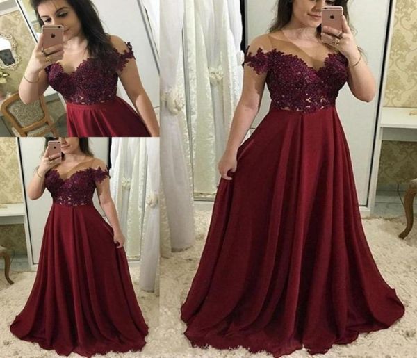 2019 Borgonha Vestidos de Baile Longo Ilusão Decote Manga Curta Rendas Apliques Vestidos de Noite Longo Chiffon Ocasião Especial Dress1289762