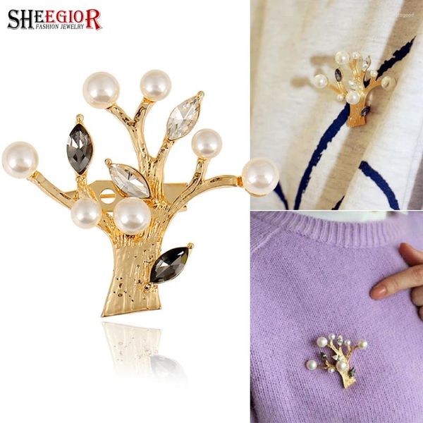 Broches árvore de natal para mulheres acessórios moda adorável strass pérolas broche pinos masculino crachá jóias presentes