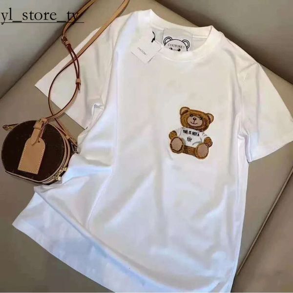 24 New Little Bear Camiseta Designer Trendy Camisetas Bear Camisa Polo Mens Womens T-shirt Gráfico Urso Impresso Homem Casual Camiseta Luxo Manga Curta Roupas 6840