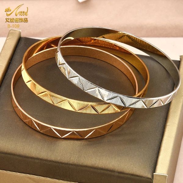 Armreifen Aniid 4pcs/Set Dubai Bracelets für Frauen Luxusstreifen Armreifen Indische Gold -Plattier -Schmuckgroßhandel Designer Kupferarmbänder