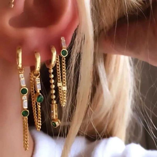 Stud 2024 Nova Elegância Tassel Piercing Drop Ear-Cuff Brincos Pavimentados Verde CZ Emerald Geometria Cor De Ouro Mulheres Menina Jóias De Casamento Q240402