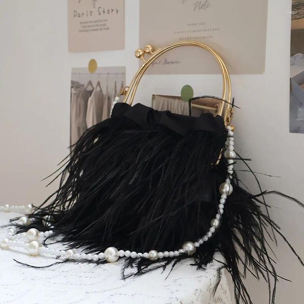 Omuz Çantaları Devekuşu Saç Borç Çantası Lüks Tasarımcı Çanta Moda Zinciri Debriyajlar İnci Kadınlar Düğün Partisi