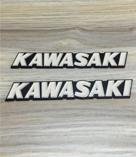 Para Kawasaki Kawasaki modificado carro retrô carro de rua tanque de combustível de alumínio estereoscópico rígido padrão branco letras bóia decalque metal2644529