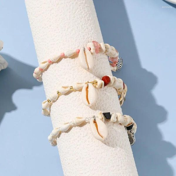 Charm Bracelets 2024 Modaya uygun Cowrie Kabuk Takı Kadınlar için Narin El Yapımı Bilezik İpi Zincirleri Bileklik Diy