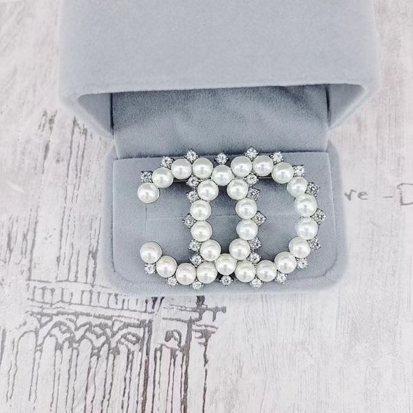 Brand Designer Spilla doppia lettera per lettere Pearl Pin Balch Fashion Elegant Jewelry Accessori Gift