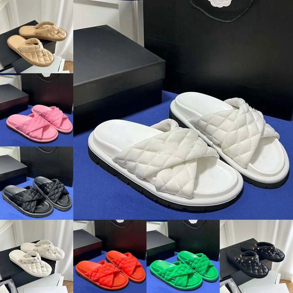 Pantofole firmate da donna firmate pantofola ballerine Parigi Donna Tacco piatto Vacanza Pelle Spiaggia Paglia Colorata Piattaforma lavorata a maglia Pantofole da donna Scivoli Scarpe di lusso