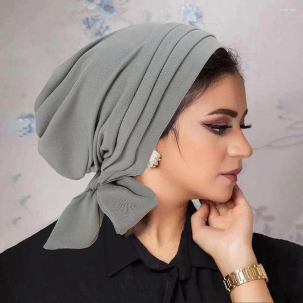 Abbigliamento etnico Pre-legato Donne musulmane Hijab Cofano Tinta unita Pieghettato Underscarf Turbante Berretto chemio in pelle scamosciata Volant di superficie