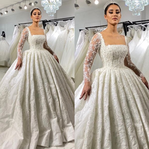 Atemberaubendes Ballkleid aus Spitze, Hochzeitskleid für die Braut, lange Ärmel, Brautkleider aus Spitze, Dubai, Sweep-Zug, Rüschen, saudi-arabische Brautkleider